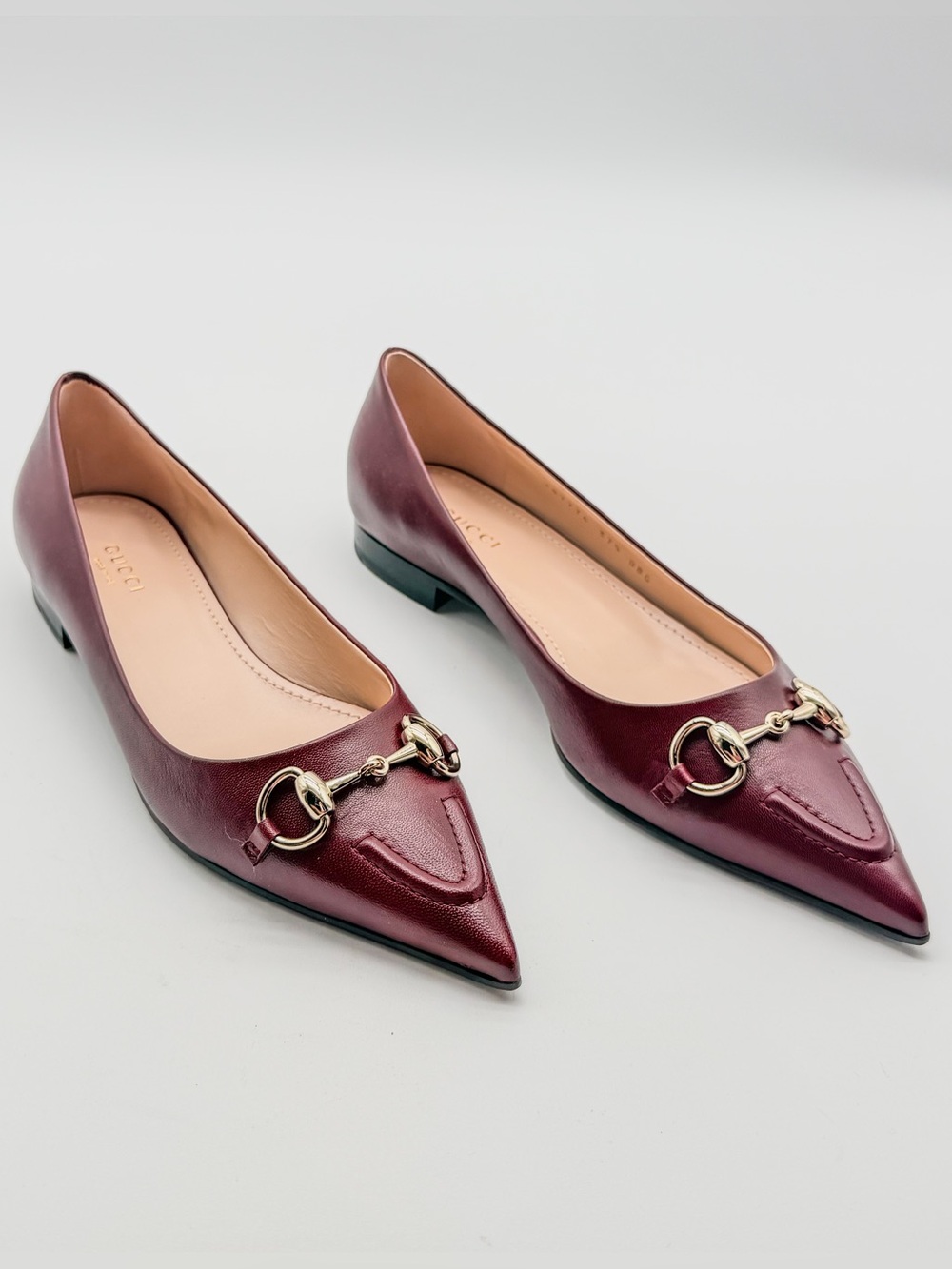 Gucci Erin Leather Horsebit Ballerina Slip On Flats In Burgundy Leather EU 37.5